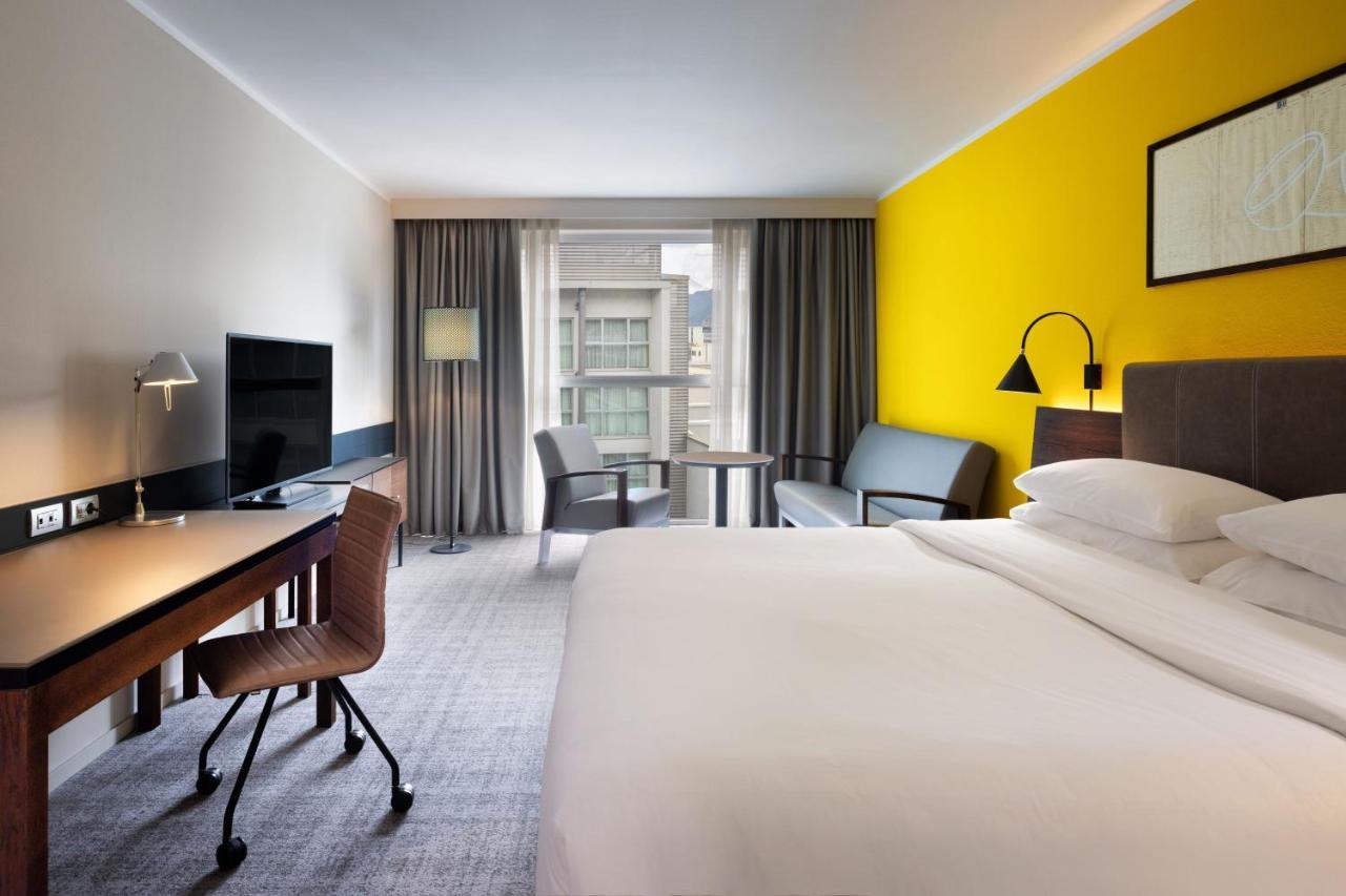 Four Points Sheraton Bolzano Bozen Esterno foto