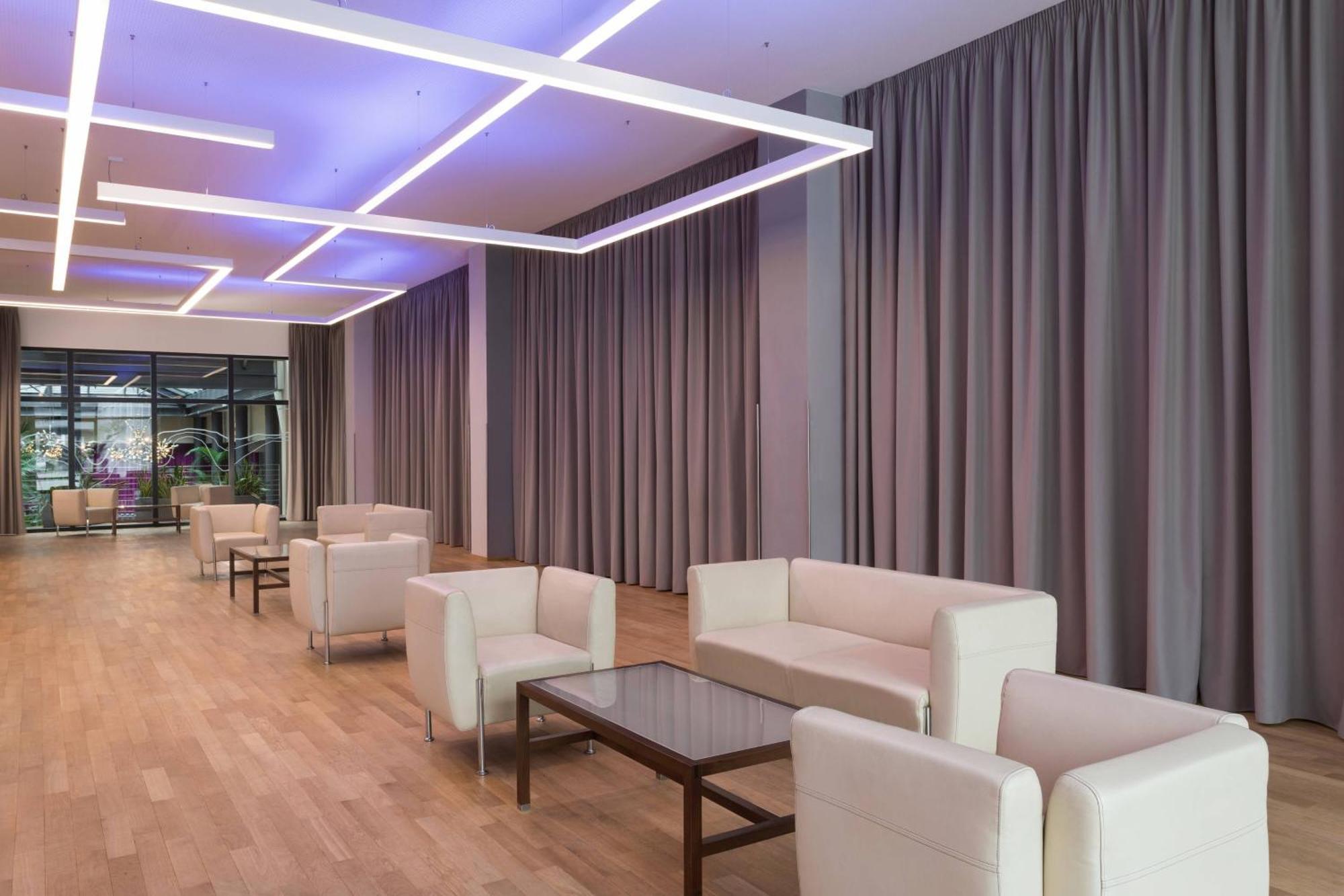 Four Points Sheraton Bolzano Bozen Esterno foto
