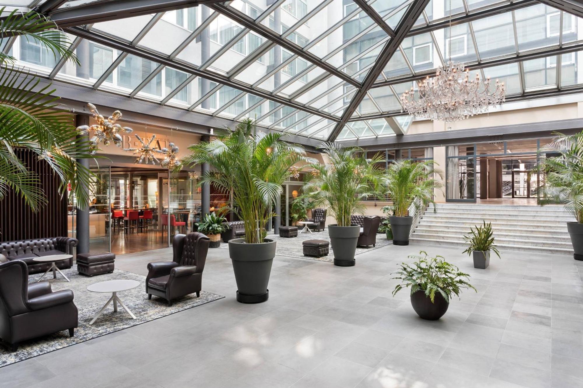 Four Points Sheraton Bolzano Bozen Esterno foto